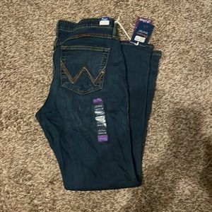 Wrangler Q baby jeans . Brand new